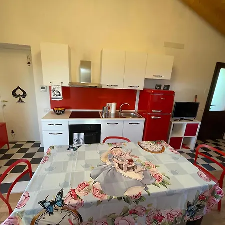 La Casa Di Alice - Casa Natura Апартаменти