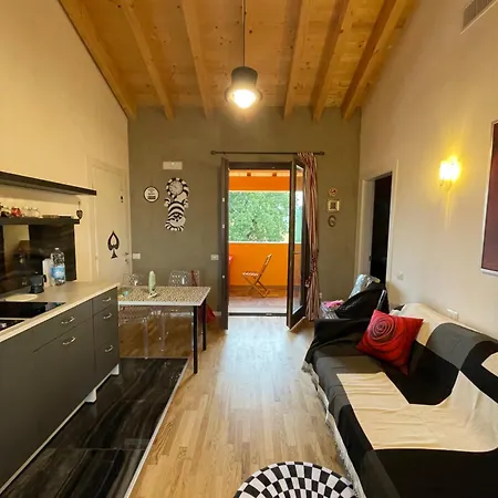 La Casa Di Alice - Casa Natura Appartement *